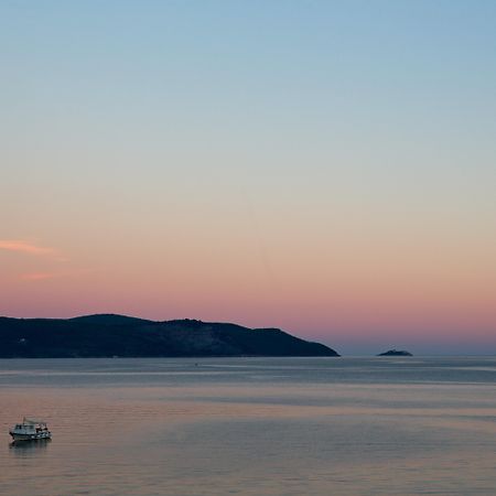 Palmon Bay Hotel & Spa Herceg Novi Bagian luar foto